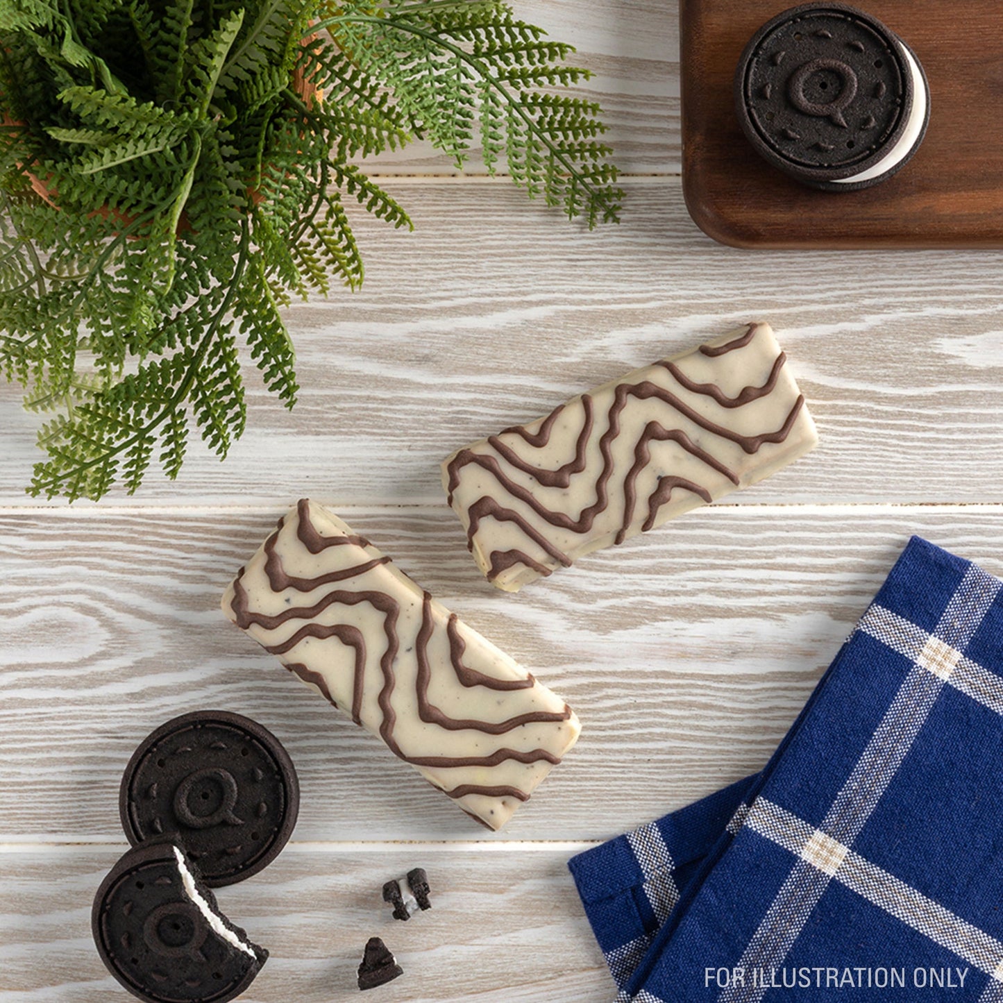 dipped-cookies-and-cream-protein-bars-o8 15807_QN_USA_ProteinBar_CAC_InterimAssetUpdate_Digital-Dipped-ProductCarouselSet_Tabletop2.jpg