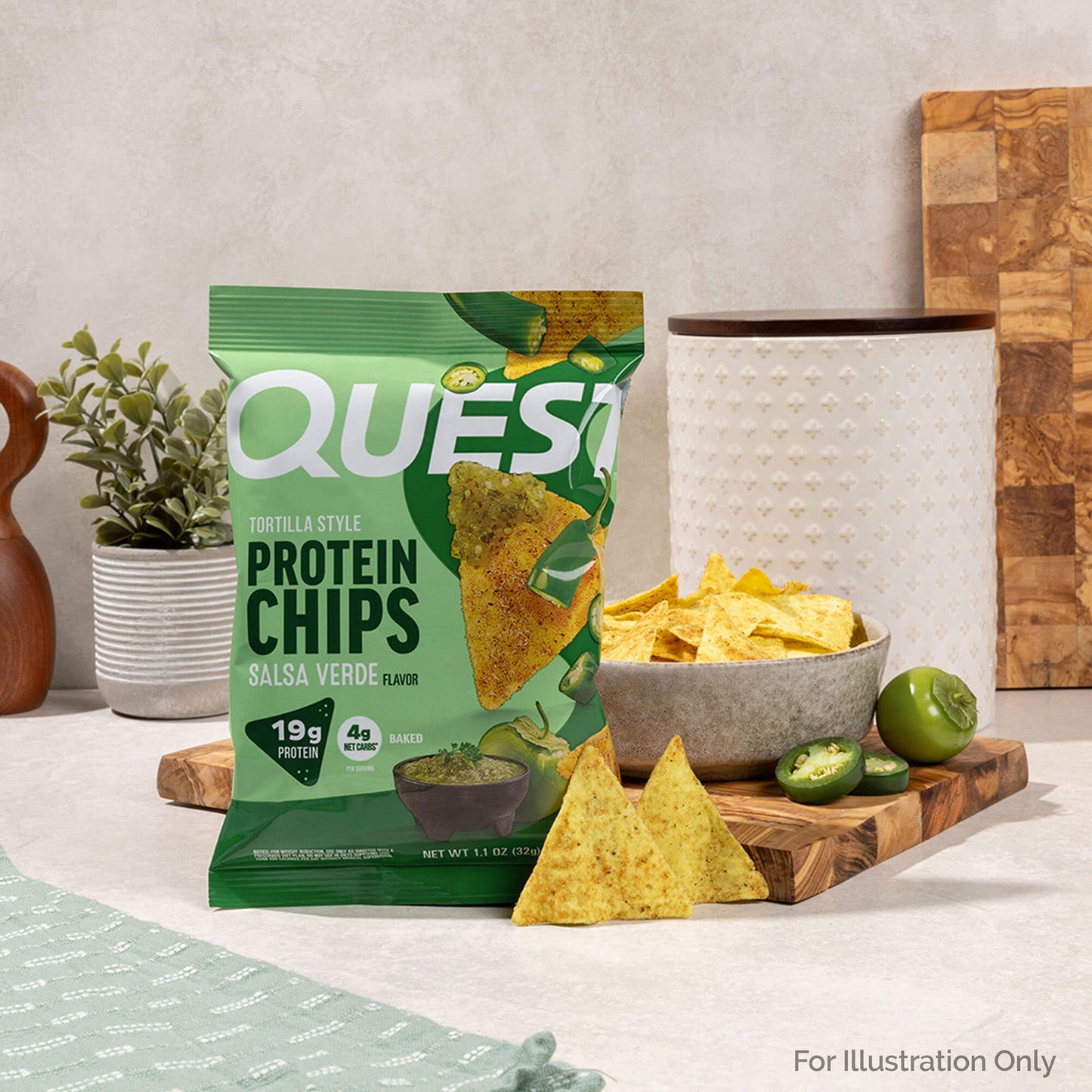 salsa-verde-tortilla-style-protein-chips-v3 qst-016419-salsa-verde-tortilla-style-protein-chips_5.jpg